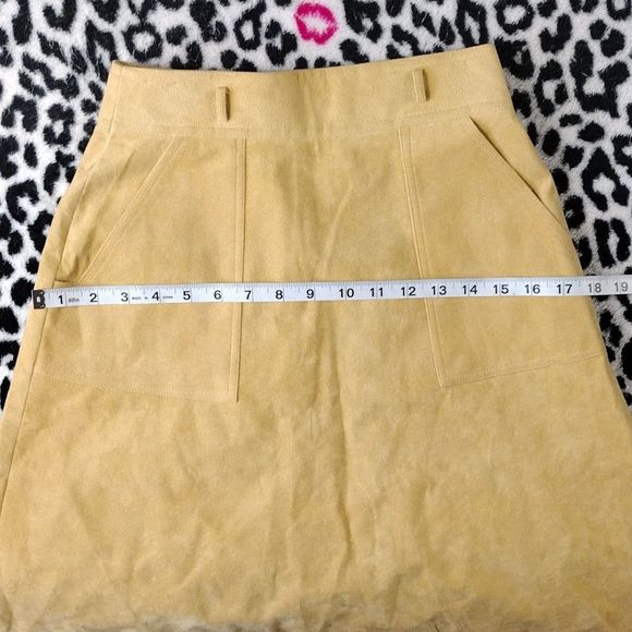 Ciao Sport Ltd Hannah Suede Belt Loop Vintage Skirt - Picture 15 of 16